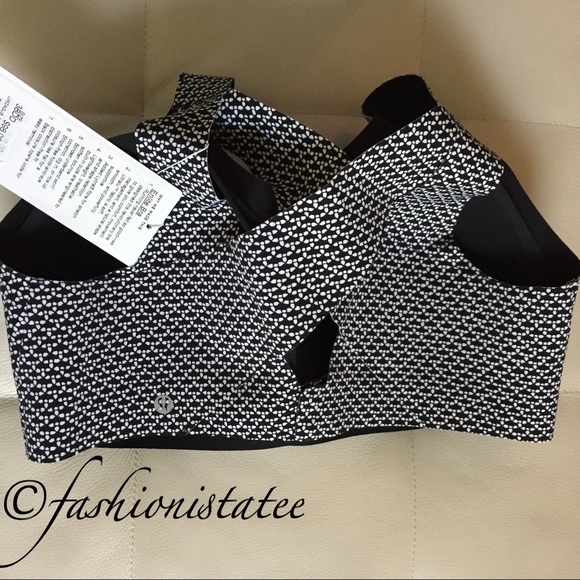 NWT MONOCHROMIC BLACK WHITE LULULEMON ENLITE BRA - Picture 3 of 6